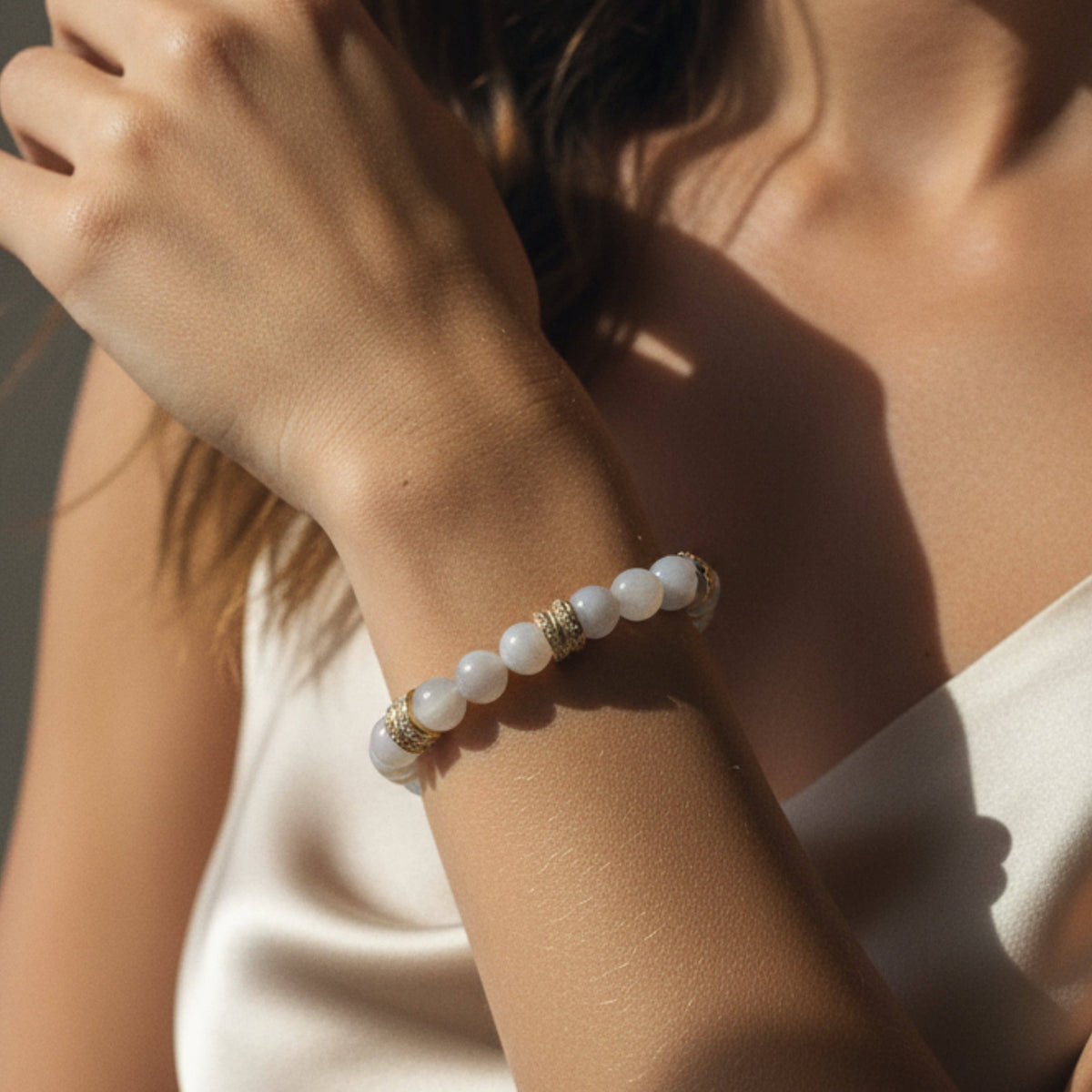 Gemstone Bracelet-10mm-Gray Agate