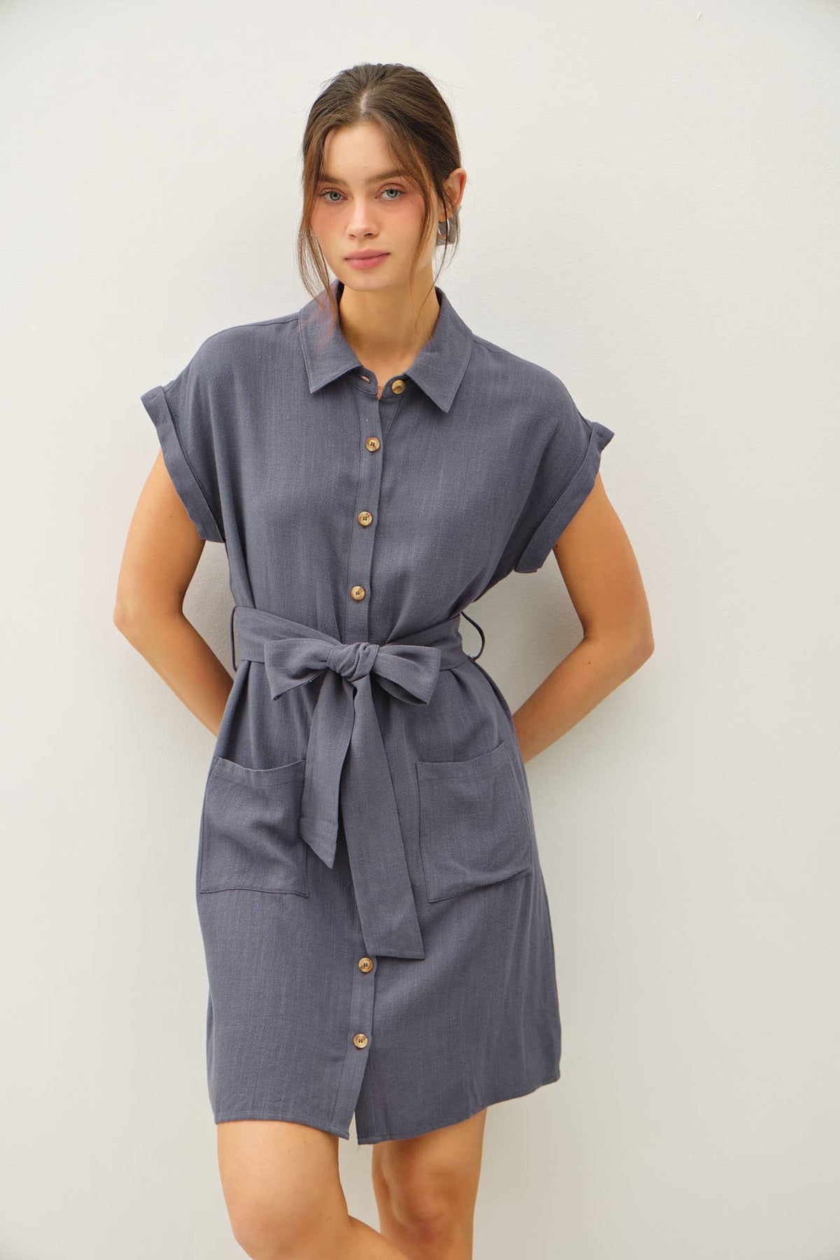 BUTTON UP SHORT SLEEVE DRESS