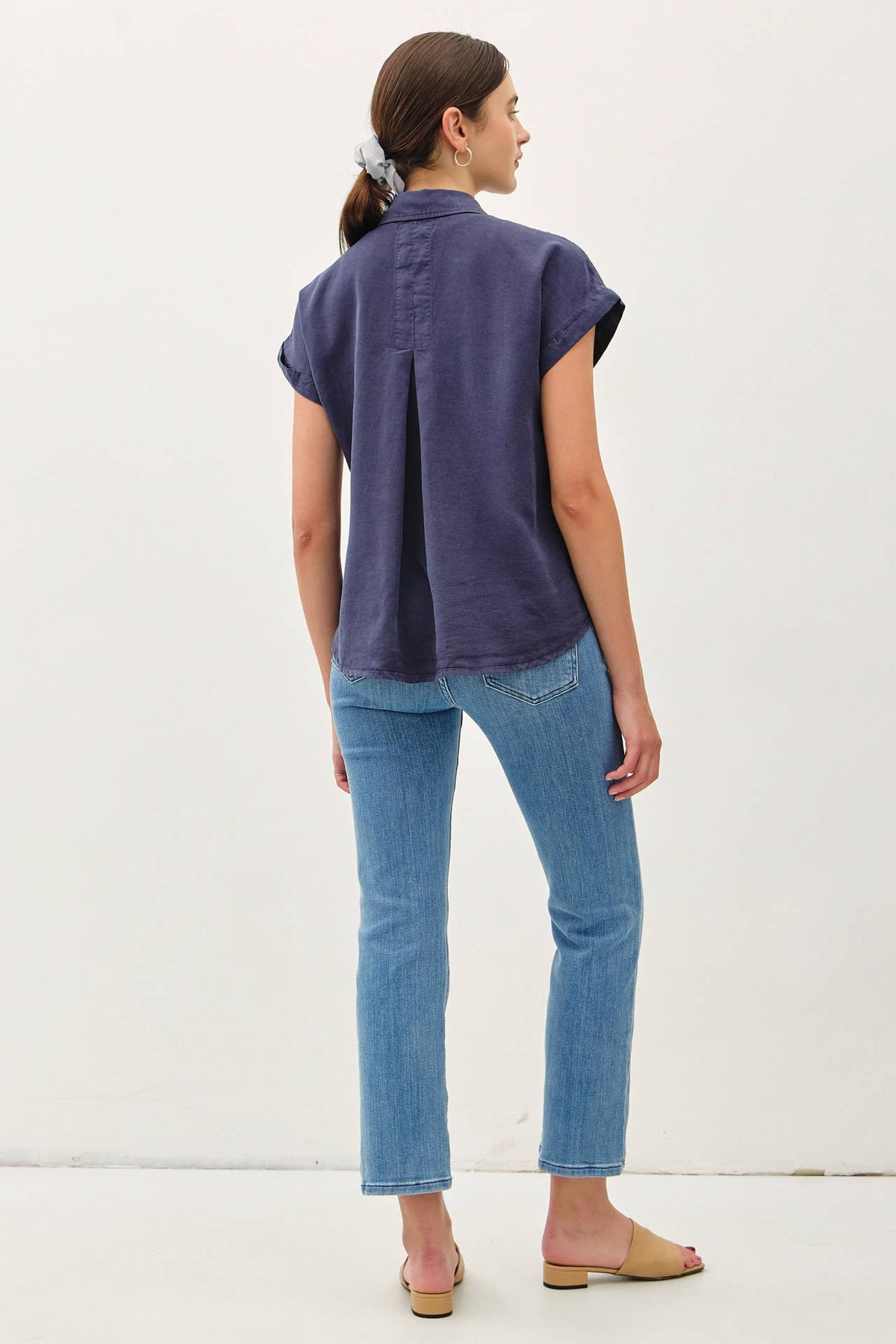 TENCEL SHORT DOLMAN SLEEVE BUTTON DOWN SHIRT