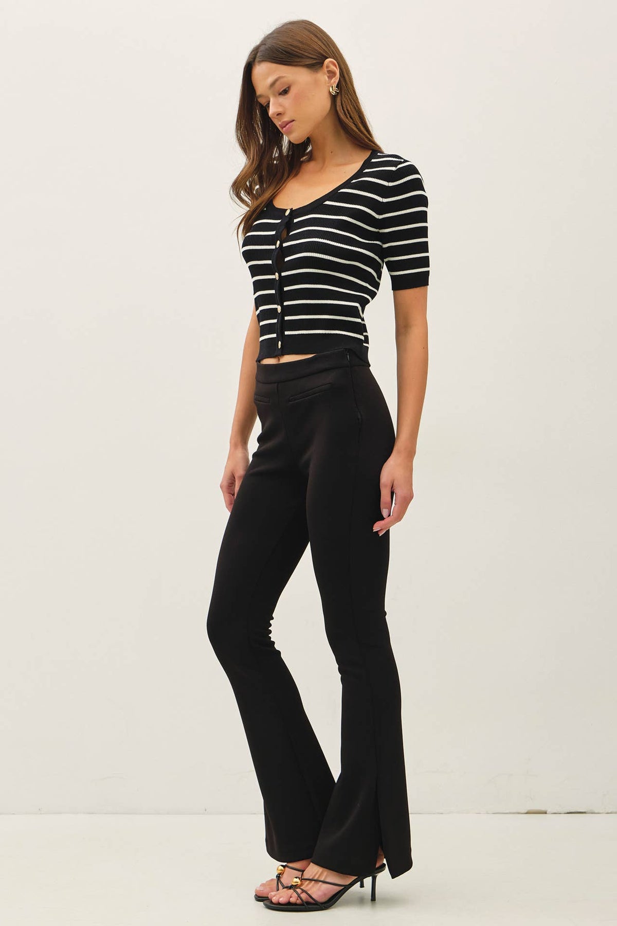 STRIPED SHORT SLEEVE CARDIGAN