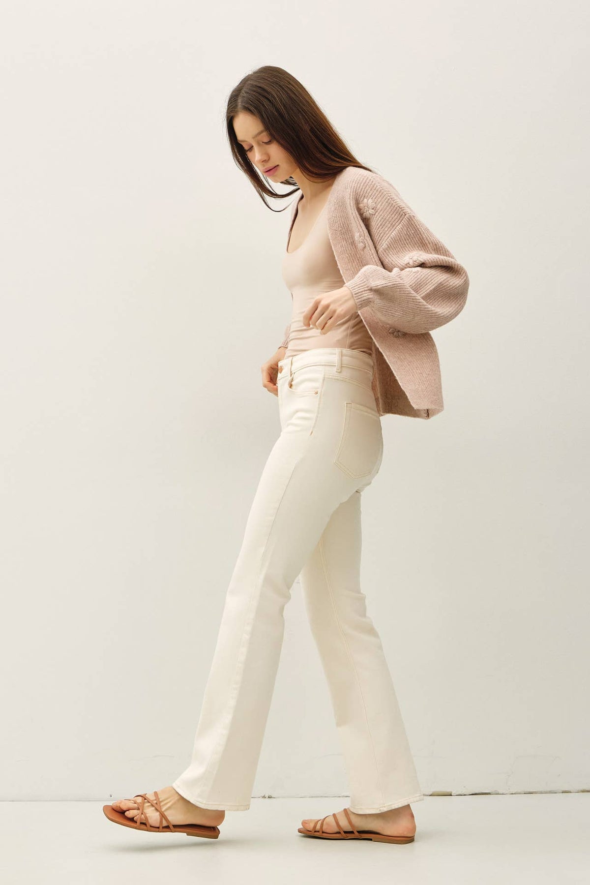 FLORAL APPLIQUES BLOOM OPEN SWEATER CARDIGAN