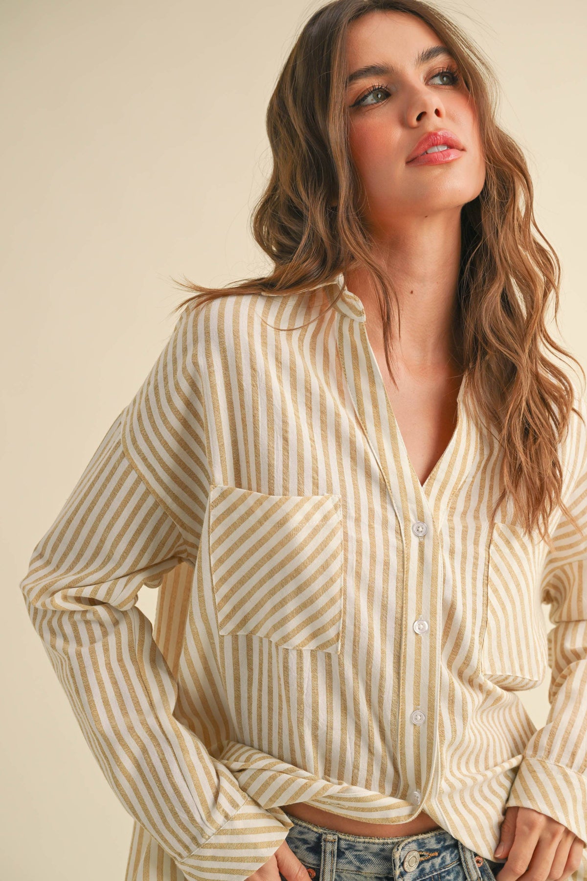 STRIPED PATTERN BUTTON DOWN SHIRTS