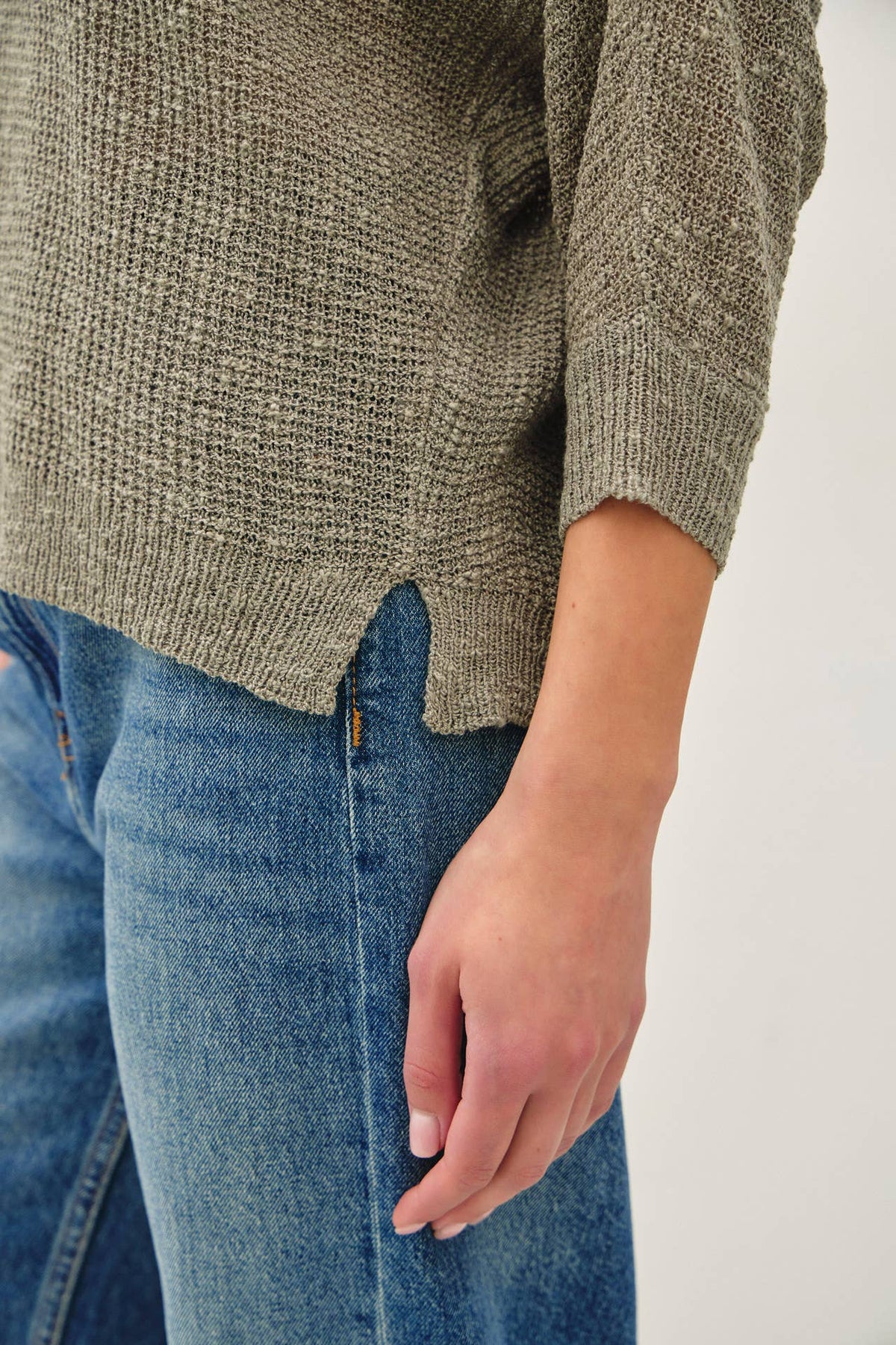 NEW COLOR-FRONT POCKET DOLMAN LONG SLEEVE KNIT SWEATER