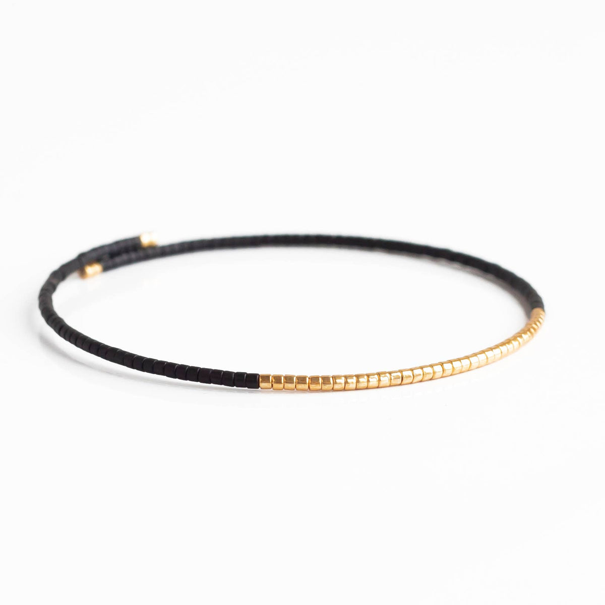 Norah Bangle-Black | Beaded Bracelet | Delicate Jewelry