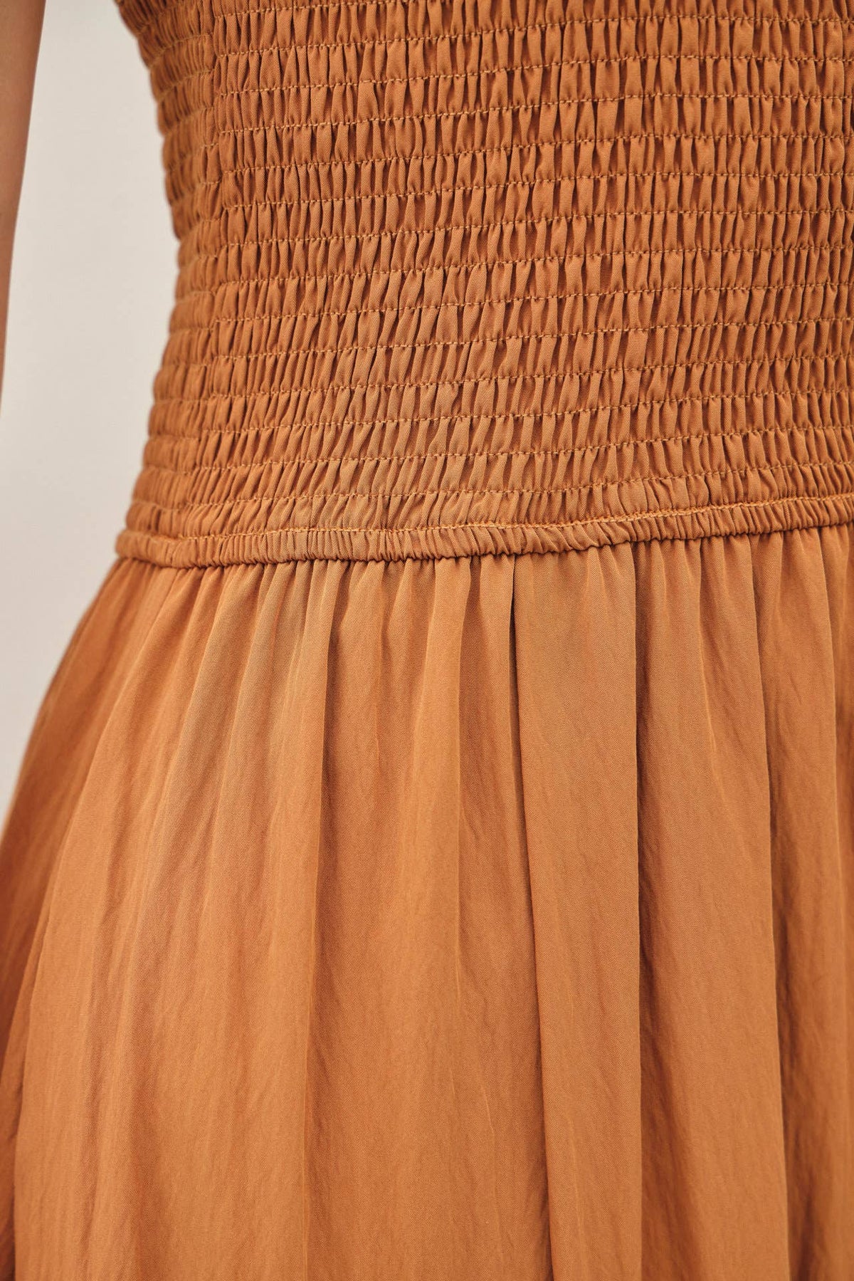 SMOCKED BODICE BOATNECK TANK MIDI DRESS
