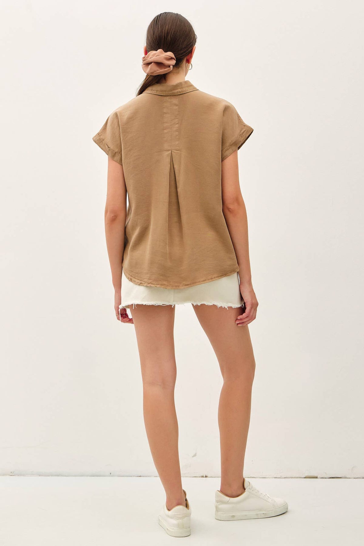 TENCEL SHORT DOLMAN SLEEVE BUTTON DOWN SHIRT