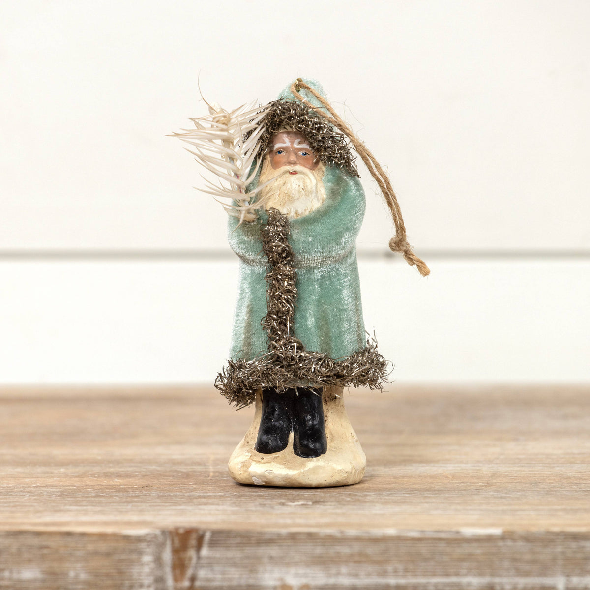 8" SOFT BLUE VELVET BELSNICKLE