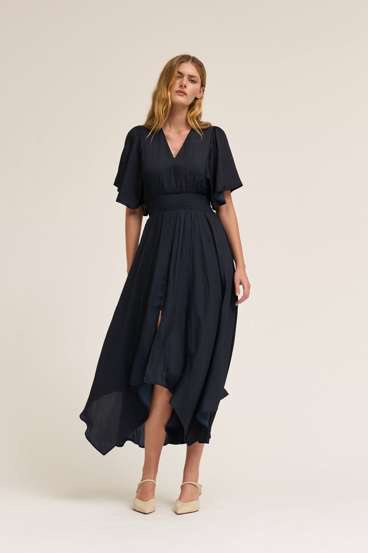  UNBALANCED SKIRT MAXI DRESS
