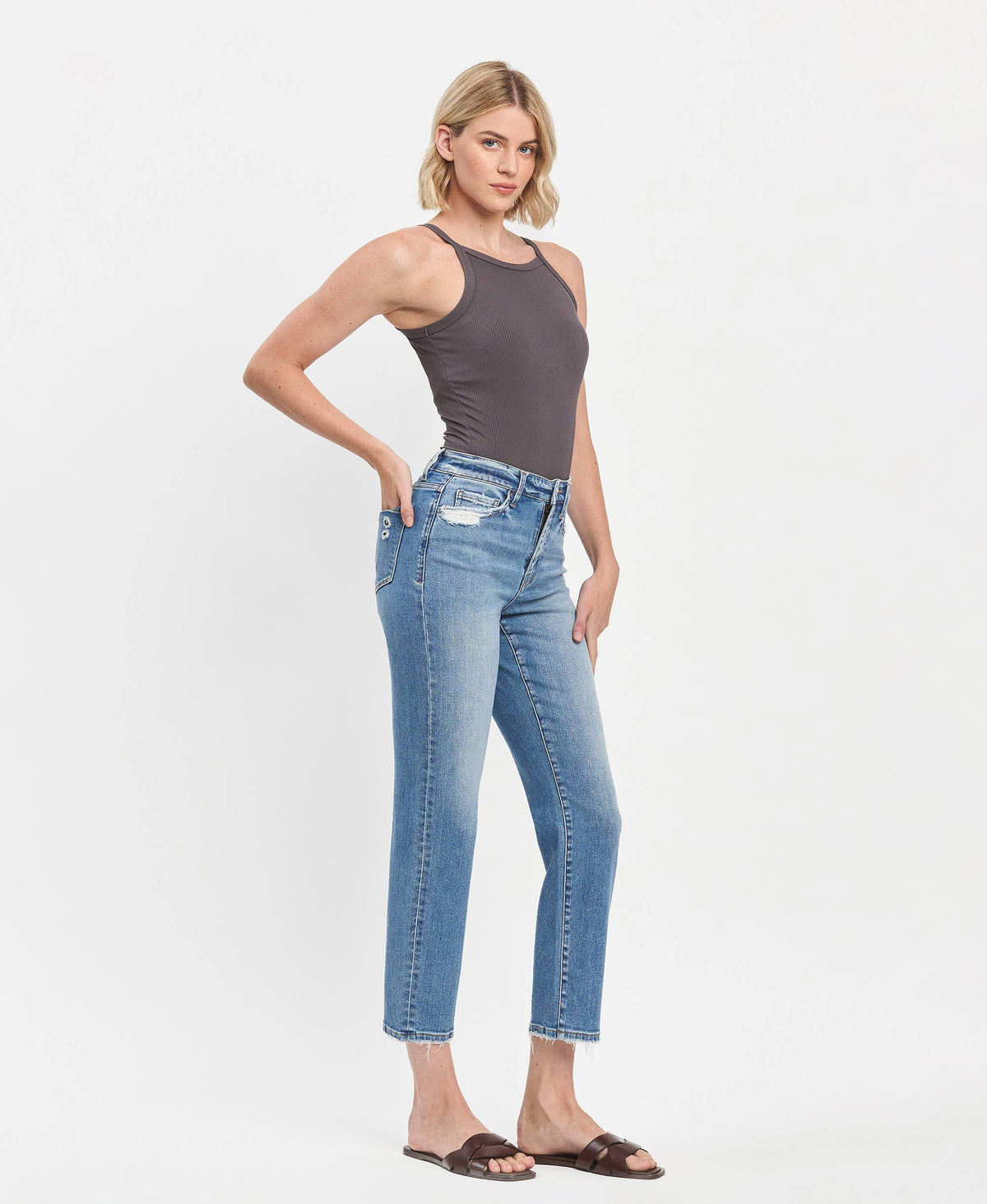 HIGH RISE TAPERED STRAIGHT JEANS T6420