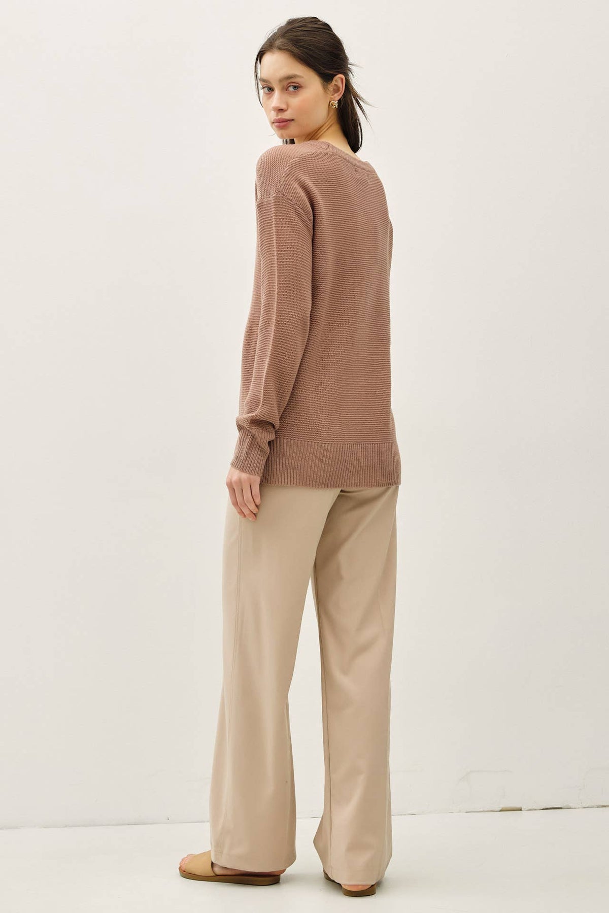 NEW COLOR-BASIC ROUND NECK BOYFRIEND FIT SWEATER