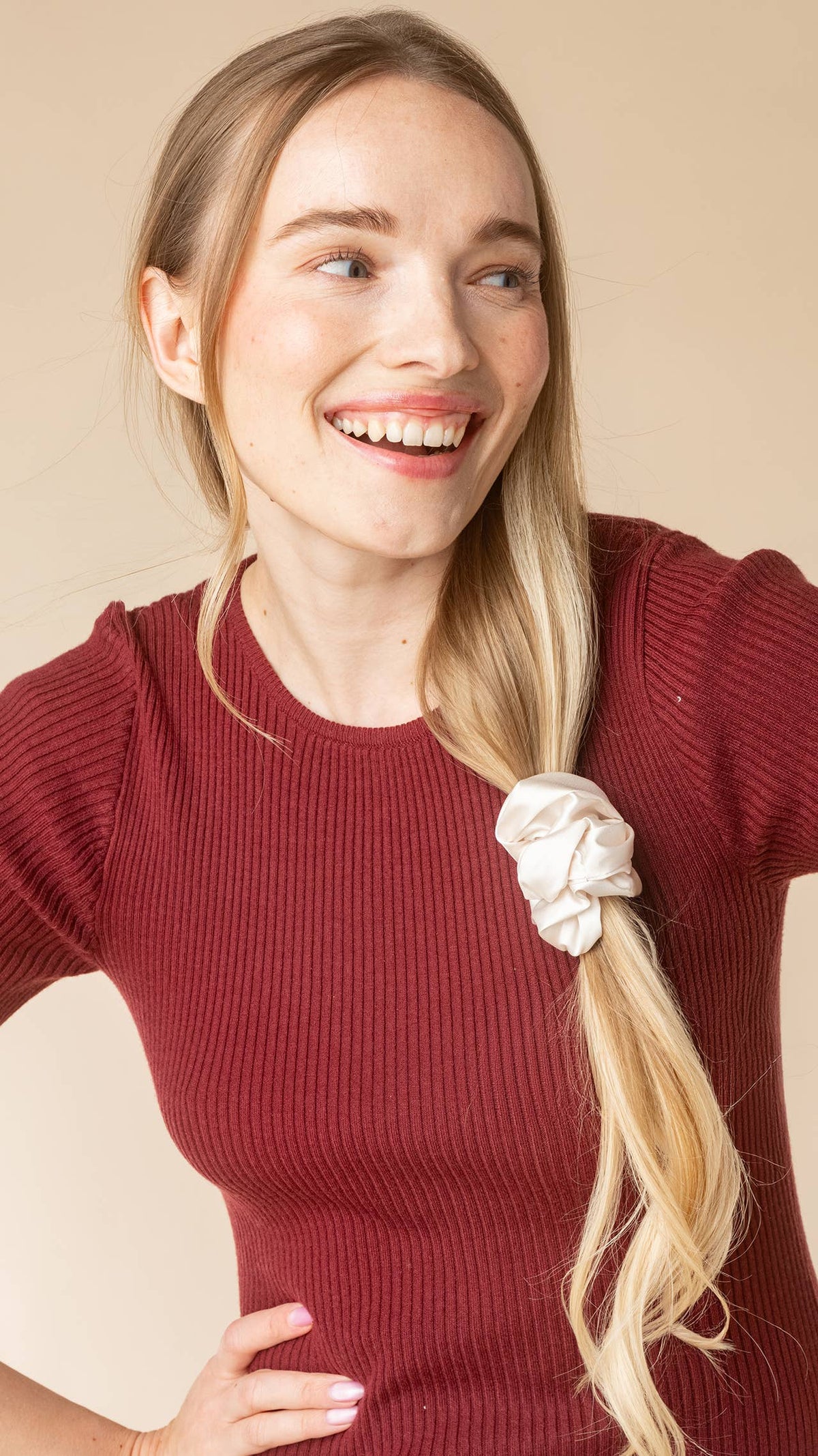 Metallic Mesh and Recycled Fabric Satin Scrunchies 2pc Set - Cream & Gold