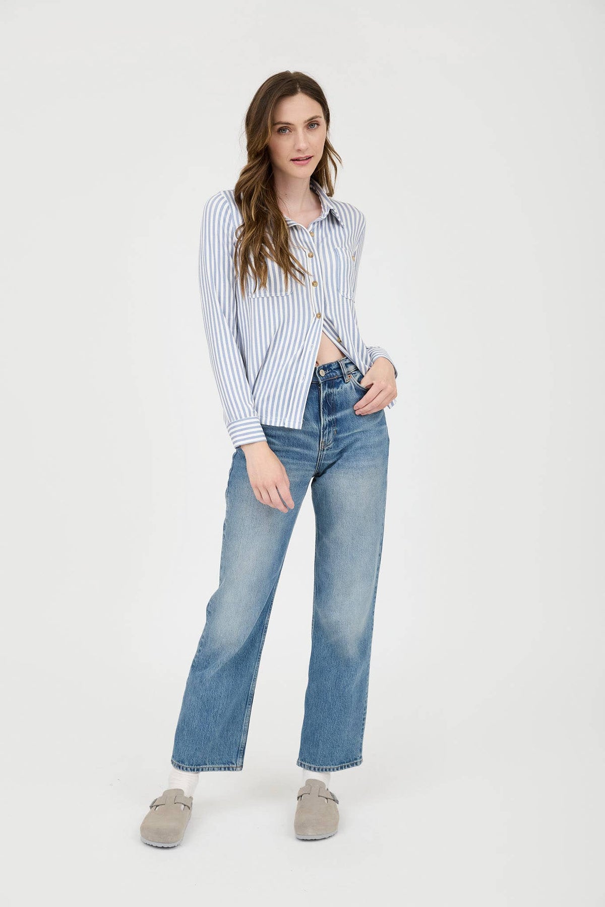 STRIPE COLLARED LONG SLEEVE BUTTON DOWN SHIRT