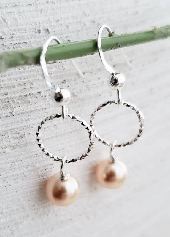 Diamond Cut w/ Crystal Pearls Earrings - Peach