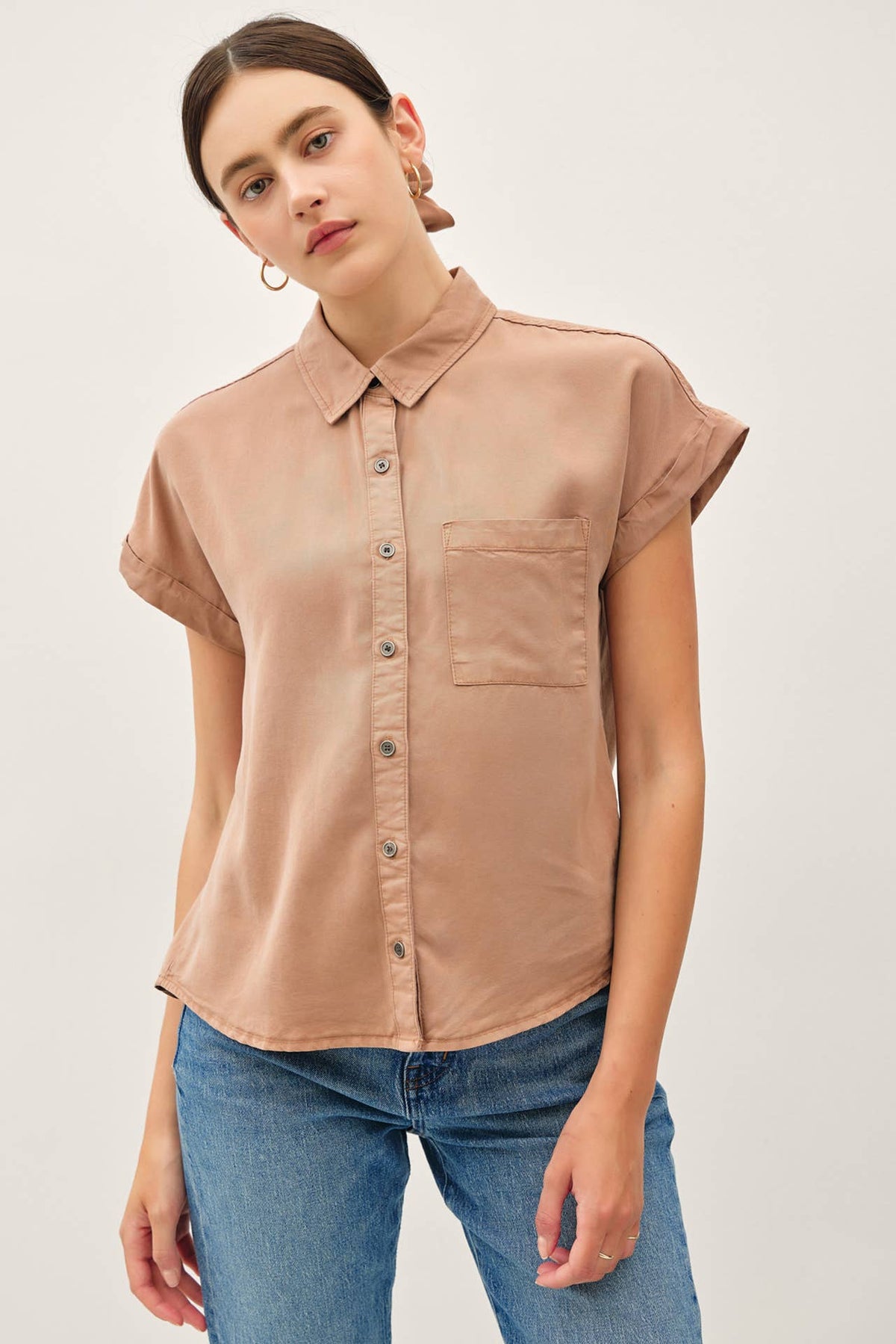 TENCEL SHORT DOLMAN SLEEVE BUTTON DOWN SHIRT