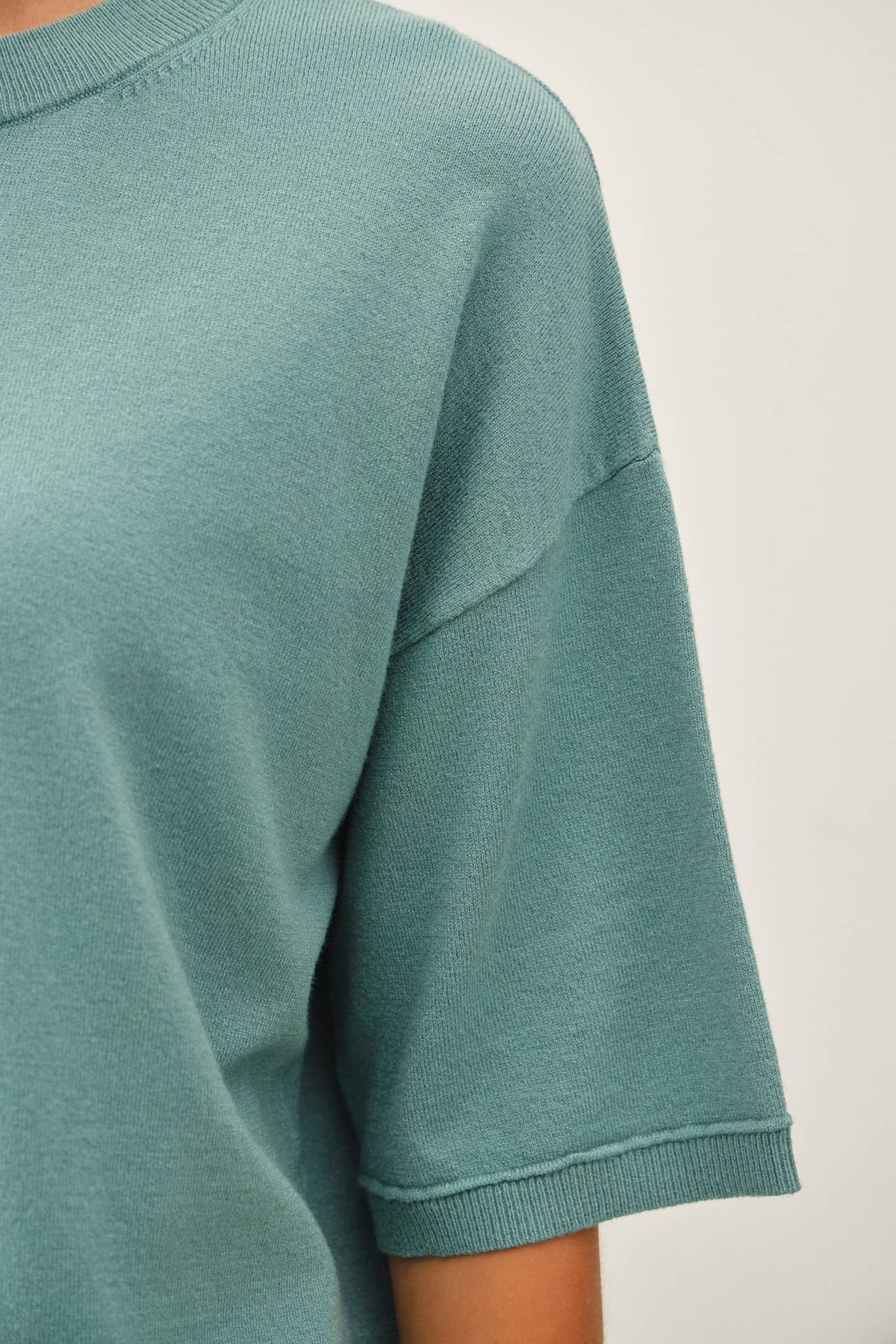 BOXY FIT HALF SLEEVE CREWNECK SWEATER
