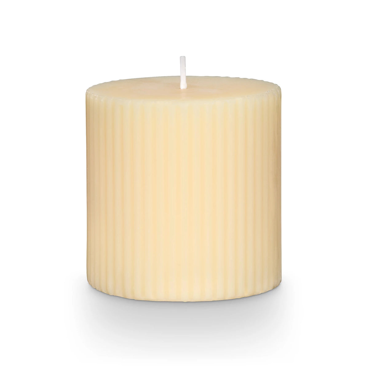 Isla Lily Fragrance Small Pillar Candle