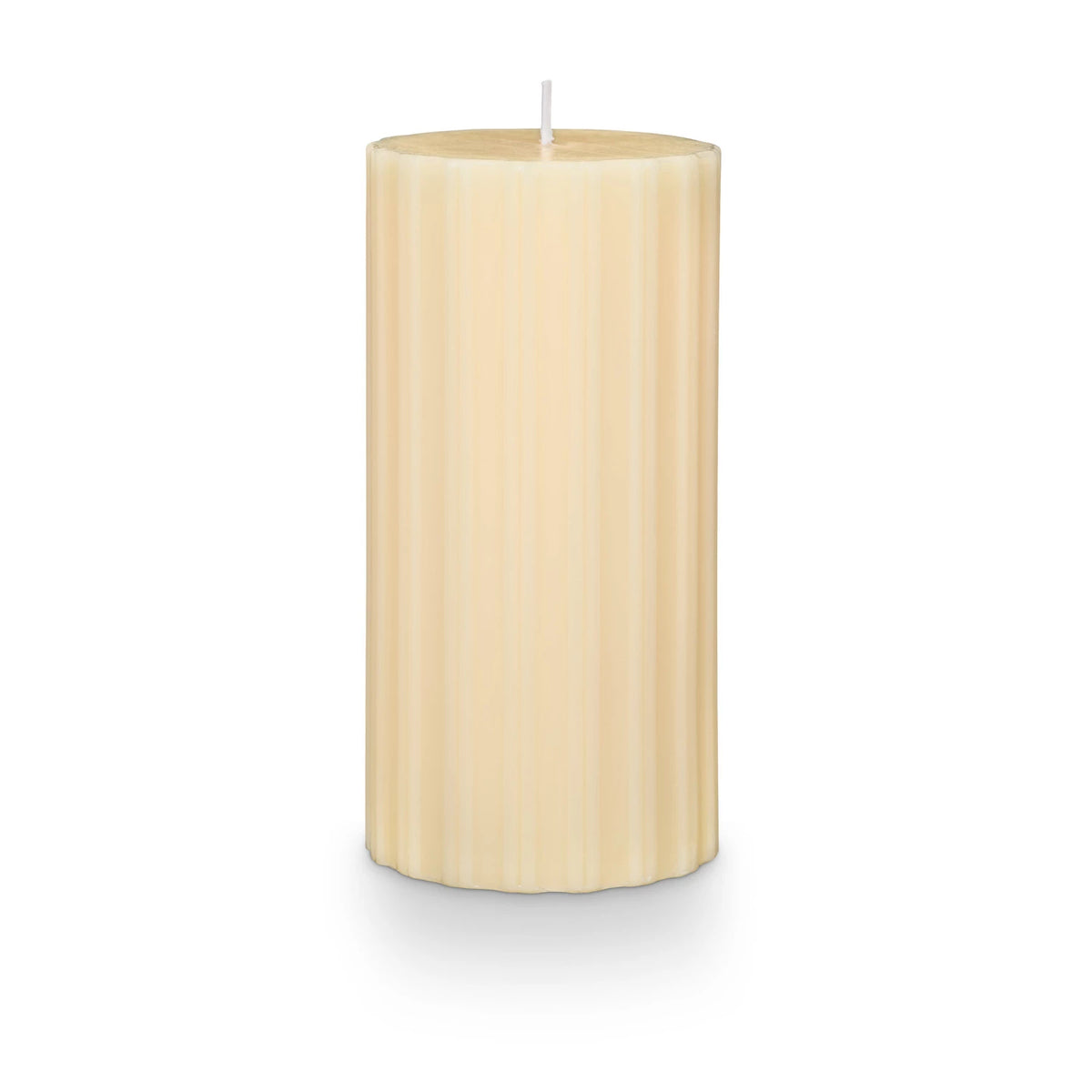 Isla Lily Fragrance Medium Pillar Candle