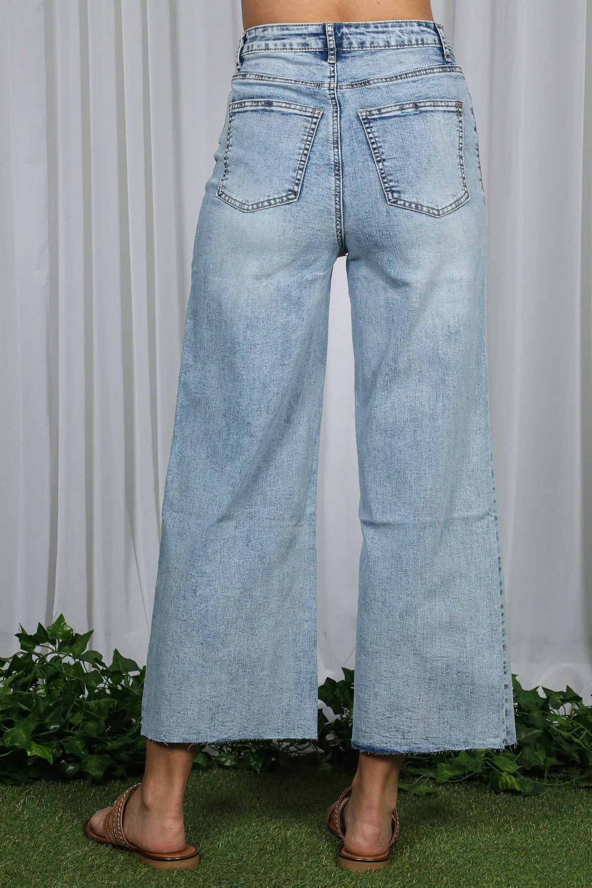 Trendy Cropped Stretchy Casual Washed Denim Jean VP83028