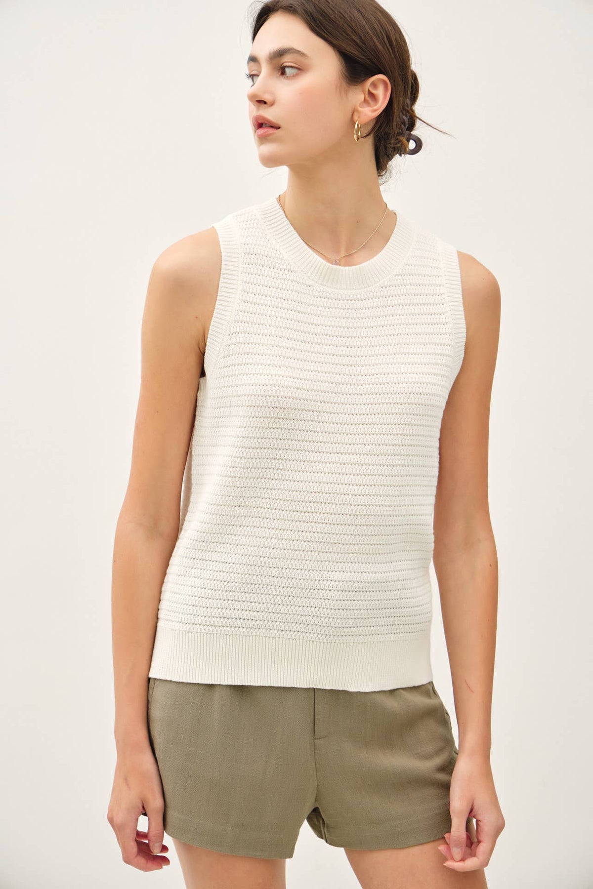ROUND NECK RELAXED FIT RIB SWEATER TANK