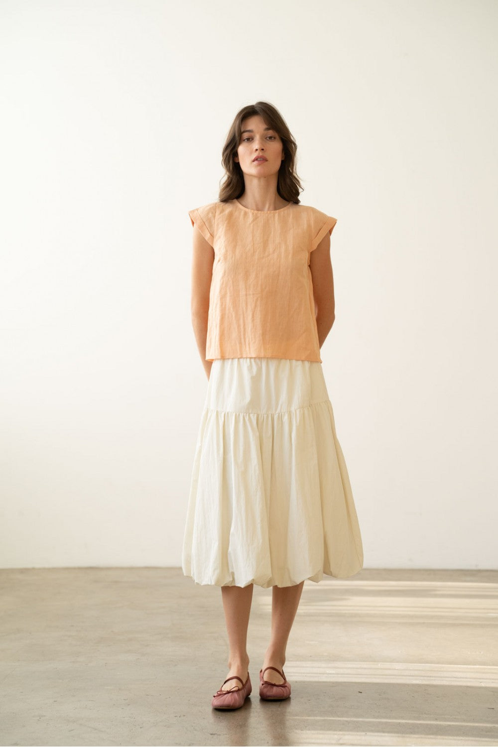 ROLLED CAP SLEEVE LINEN TOP