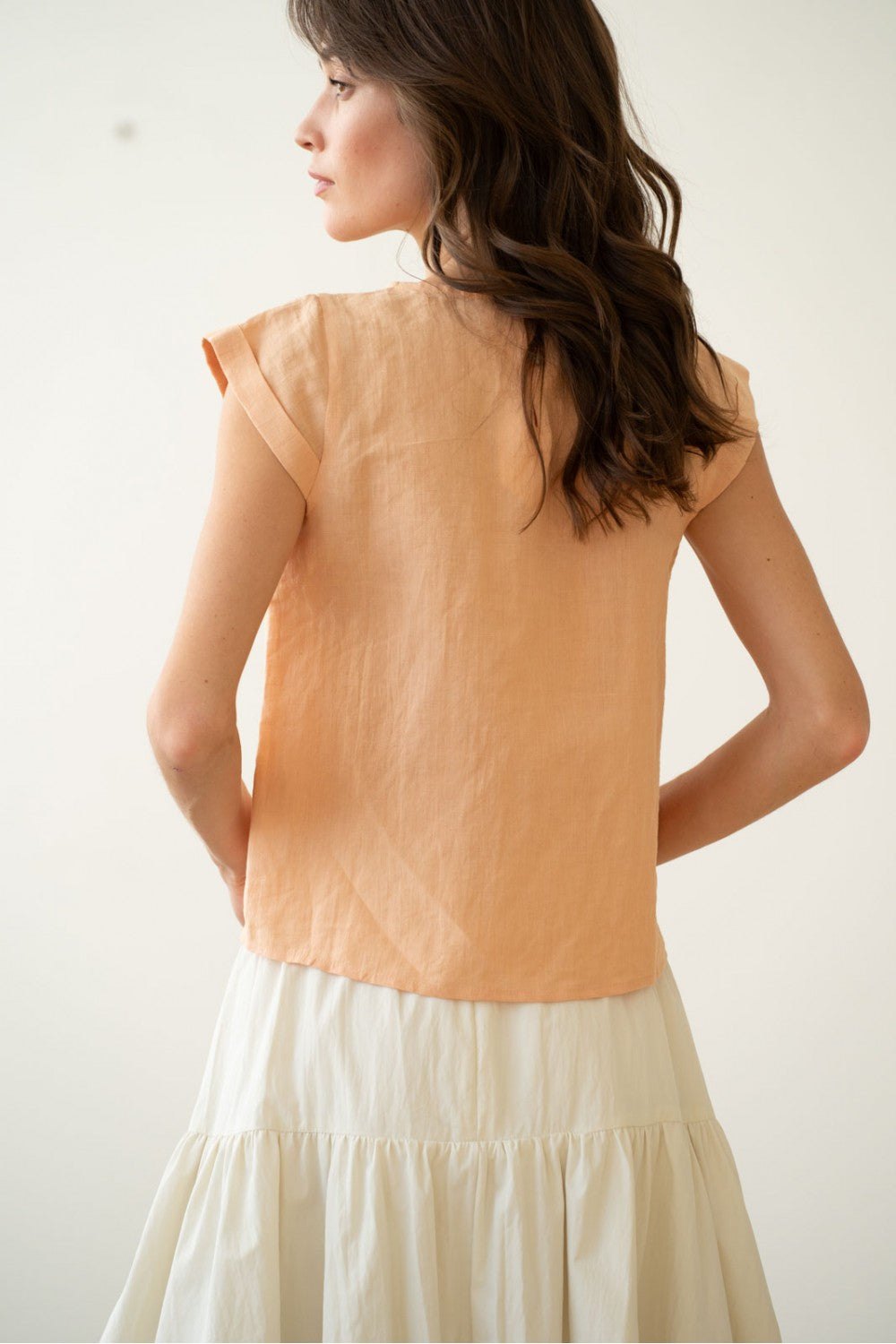 ROLLED CAP SLEEVE LINEN TOP
