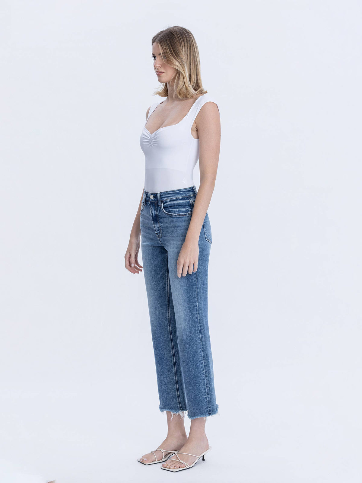 Vervet High Rise Frayed Hem Crop Straight Jeans