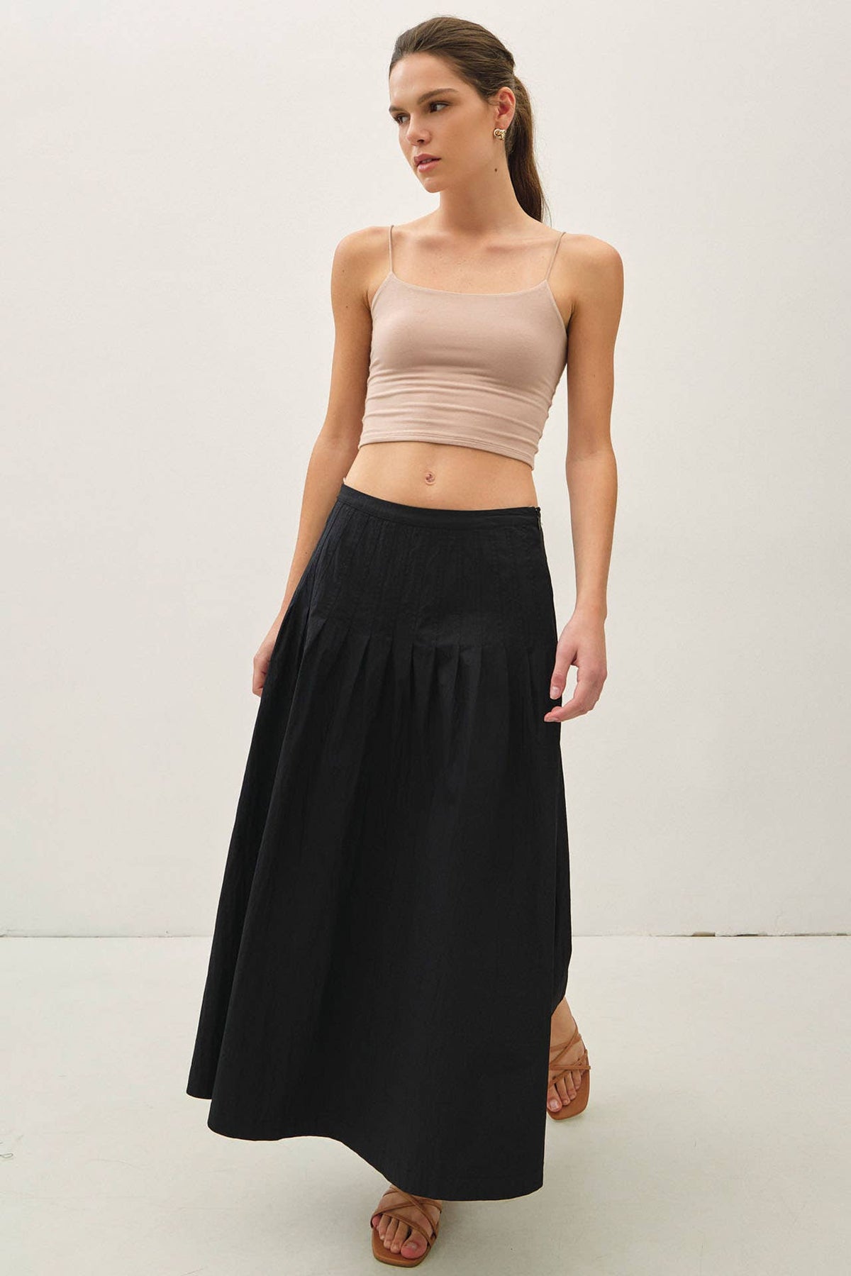 CRISP PLEATED MIDI SKIRT