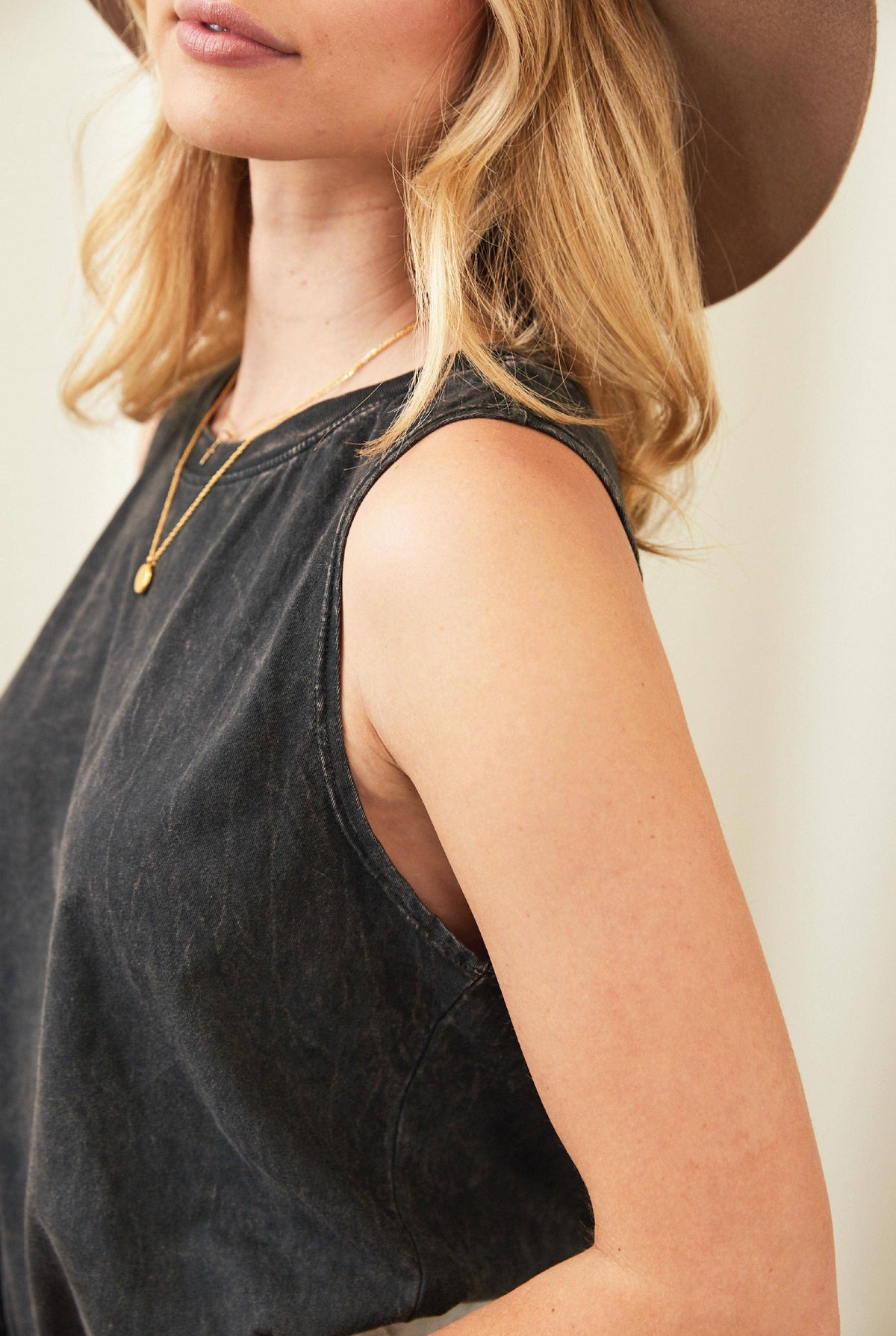 BE KIND Front & Back Mineral Graphic Tank Top