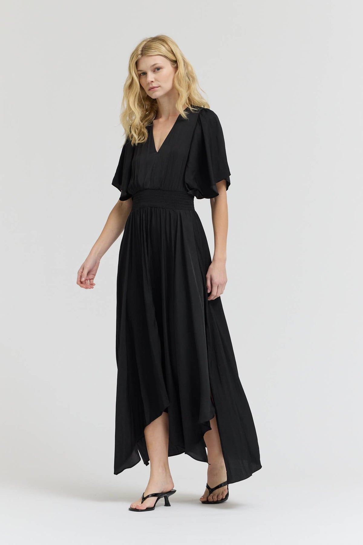  UNBALANCED SKIRT MAXI DRESS