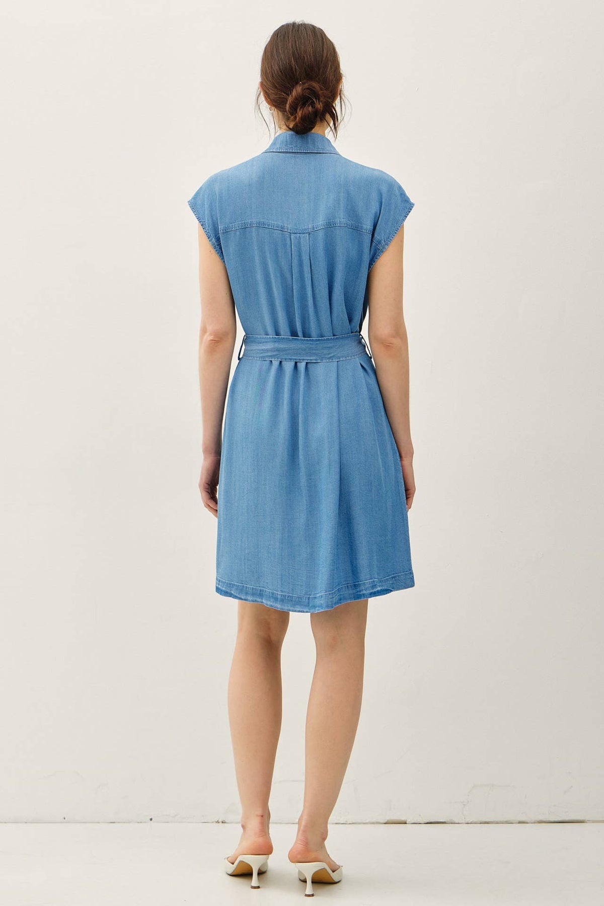 TENCEL BUTTON UP DRESS WITH POCKETS