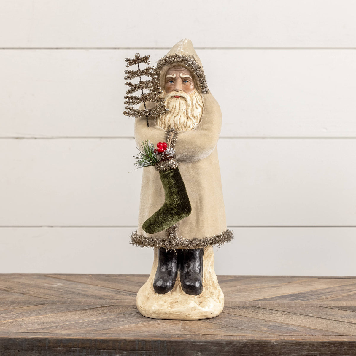 16.5" OATMEAL VELVET BELSNICKLE