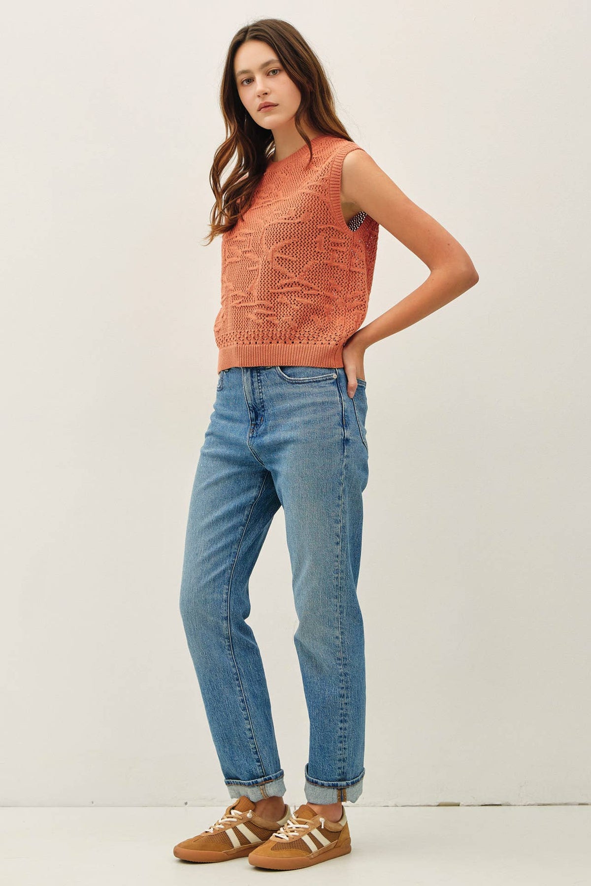 FLORAL PATTERN CROCHET SWEATER TOP