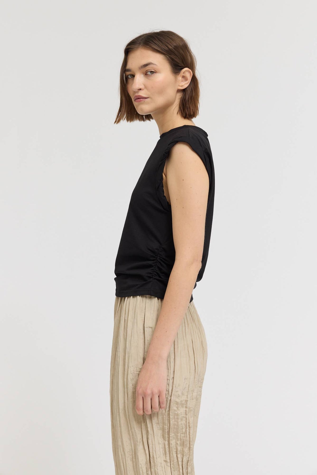  TWIST DETAIL COTTON SLEEVELESS TOP