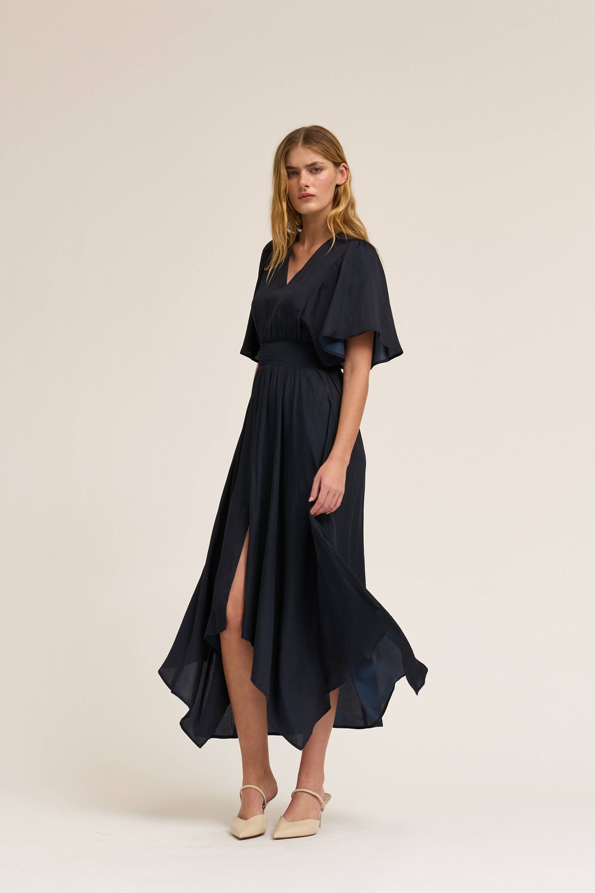  UNBALANCED SKIRT MAXI DRESS