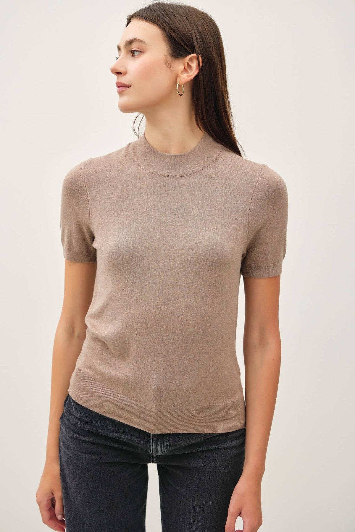 SHORT SLEEVE MOCK NECK SWEATER