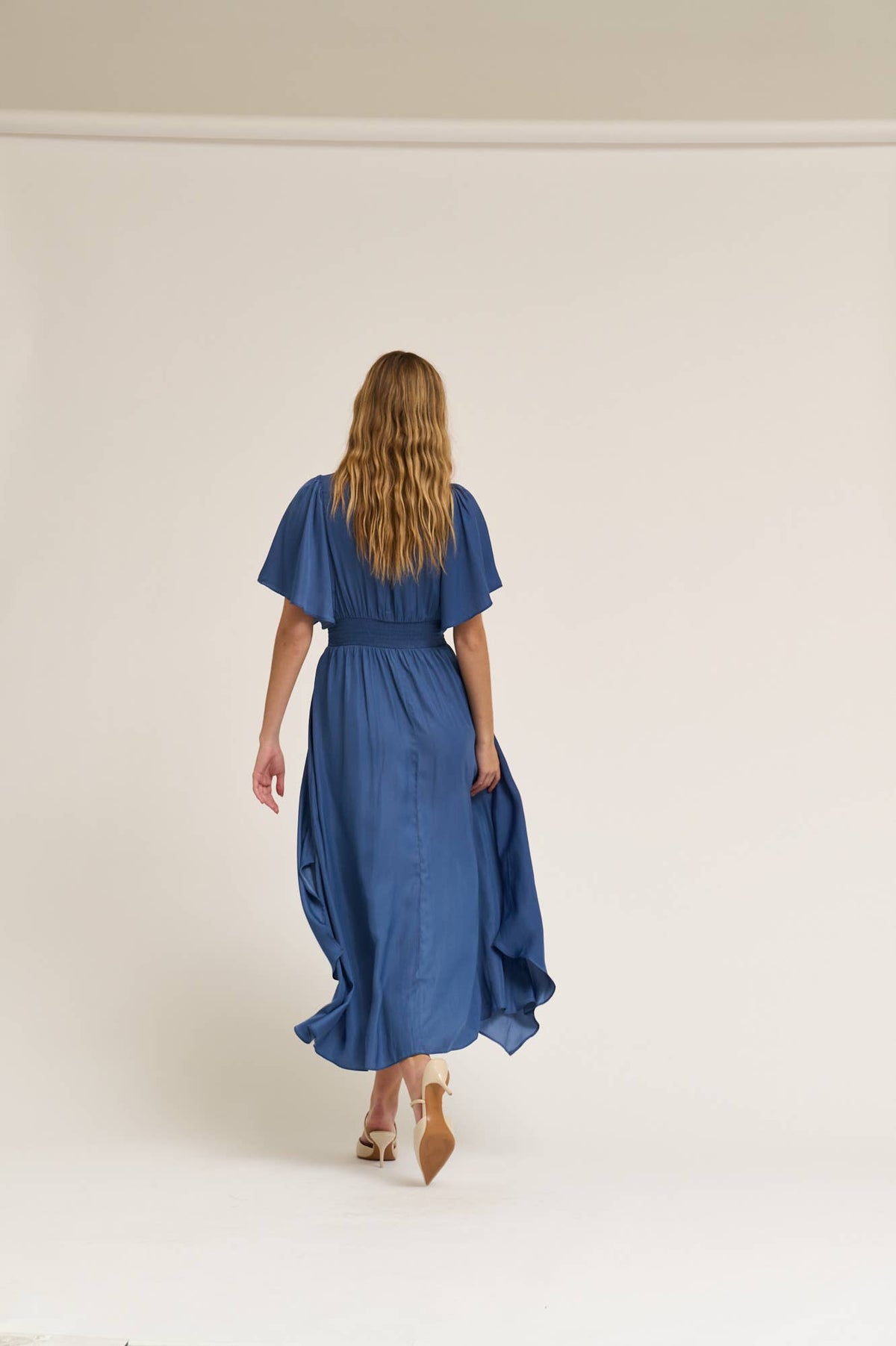 UNBALANCED SKIRT MAXI DRESS