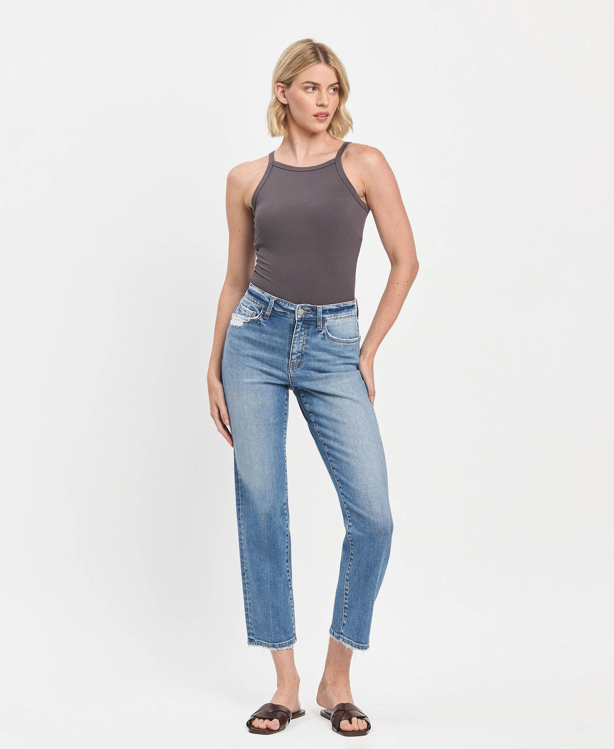 HIGH RISE TAPERED STRAIGHT JEANS T6420