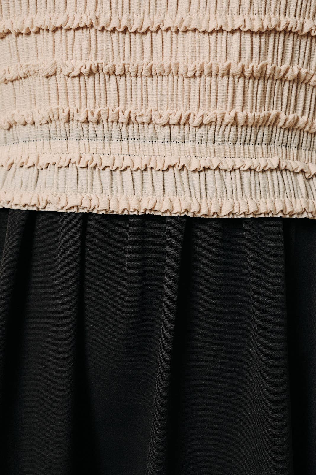 U-NECK SLEEVELESS WOVEN MIX MIDI DRESS