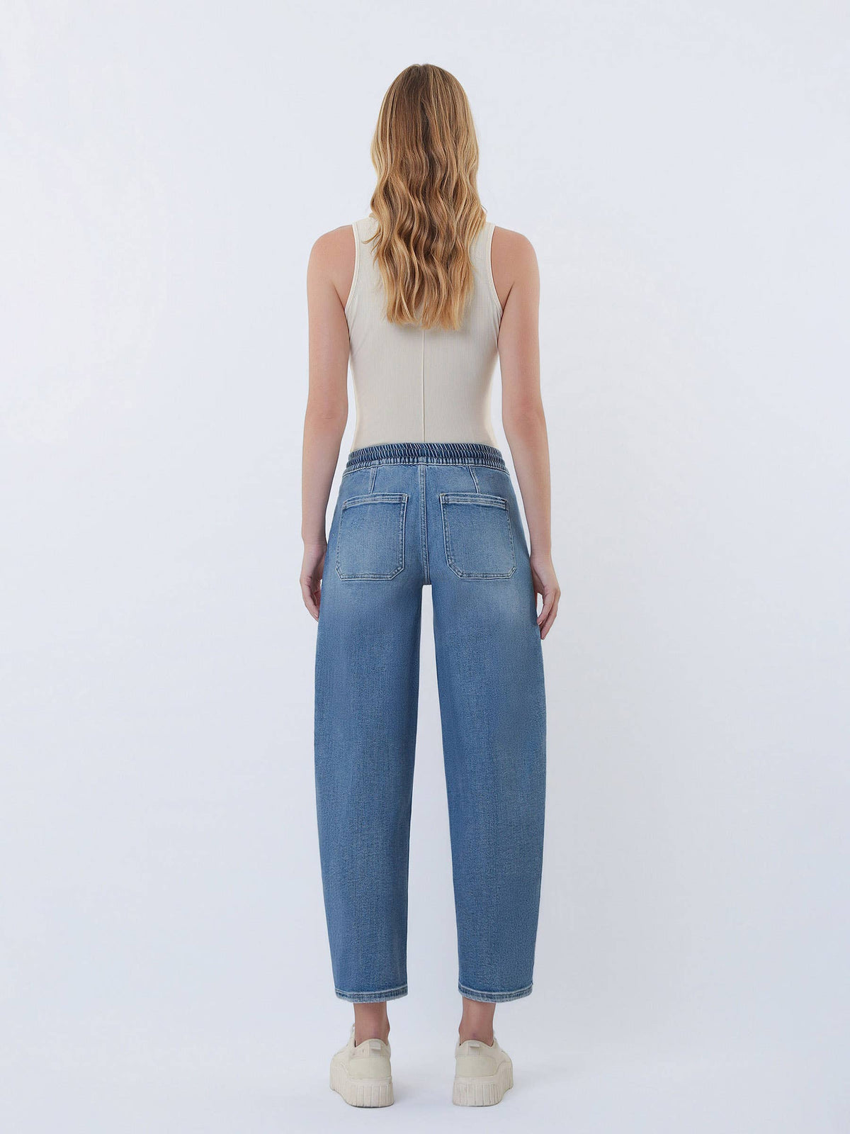 HIGH RISE ELASTIC WAISTBAND WIDE BARREL JEANS V3648