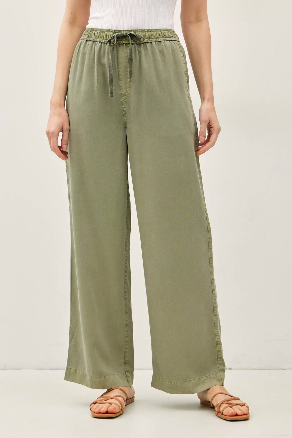 TENCEL WIDE LEG PANTS