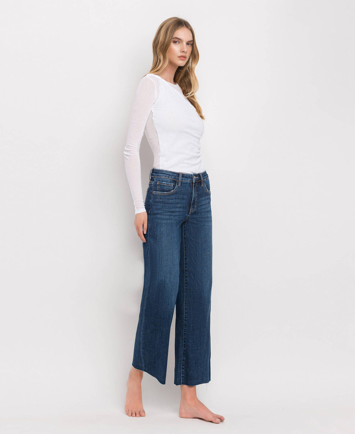 TUMMY CONTROL MID RISE DARK WASH WIDE LEG JEANS LV131