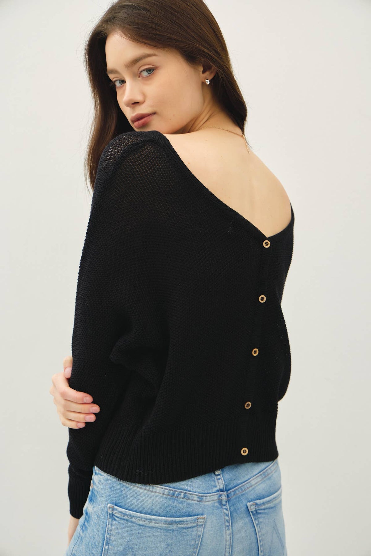 DOUBLE V-NECK BACK BUTTON  DOWN SWEATER