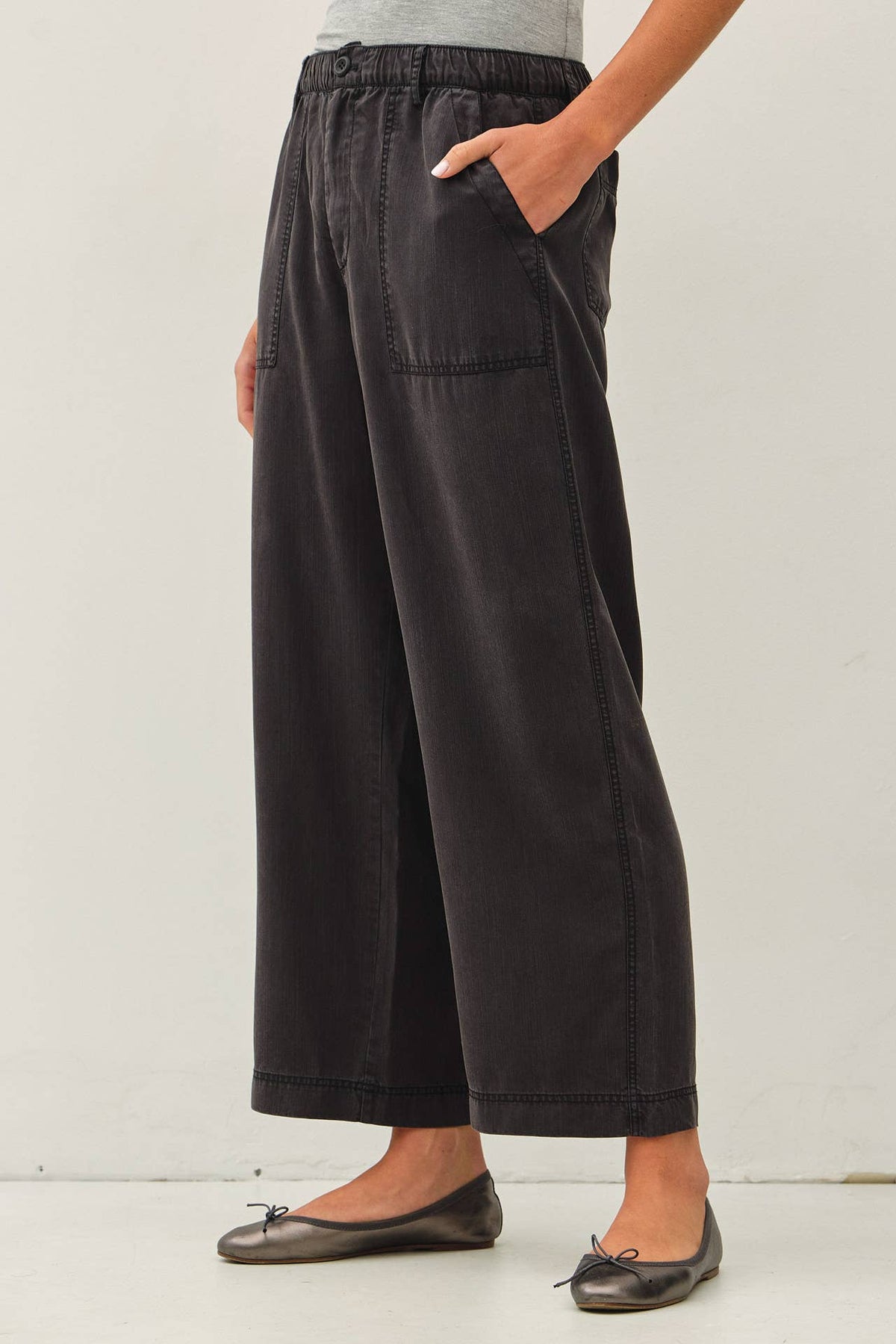 WIDE LEG TENCEL PANT W/ DRAWSTRING ELASTIC WAIST