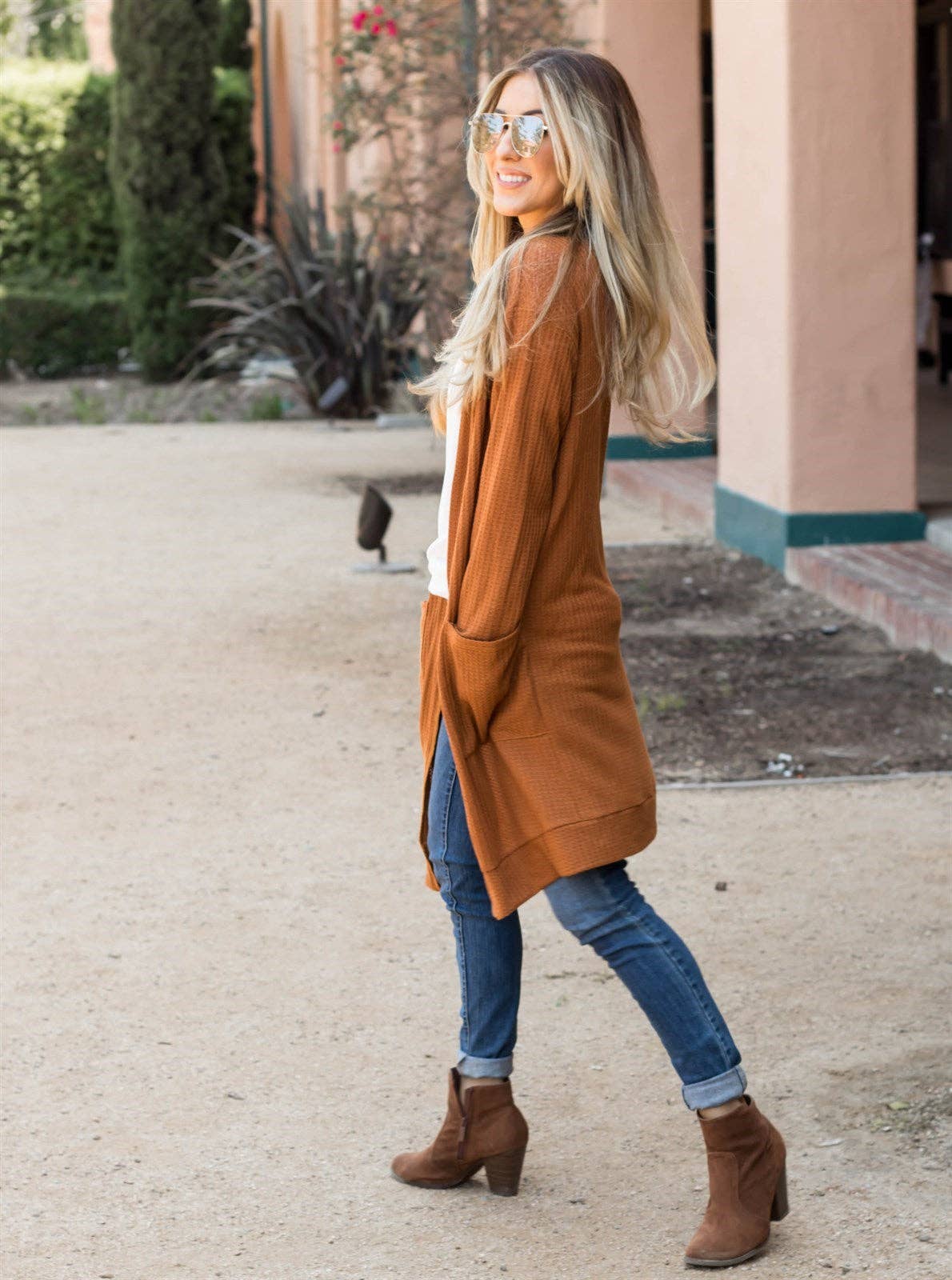 Waffle Knit Pocket Scarlet Cardigan | S-3X