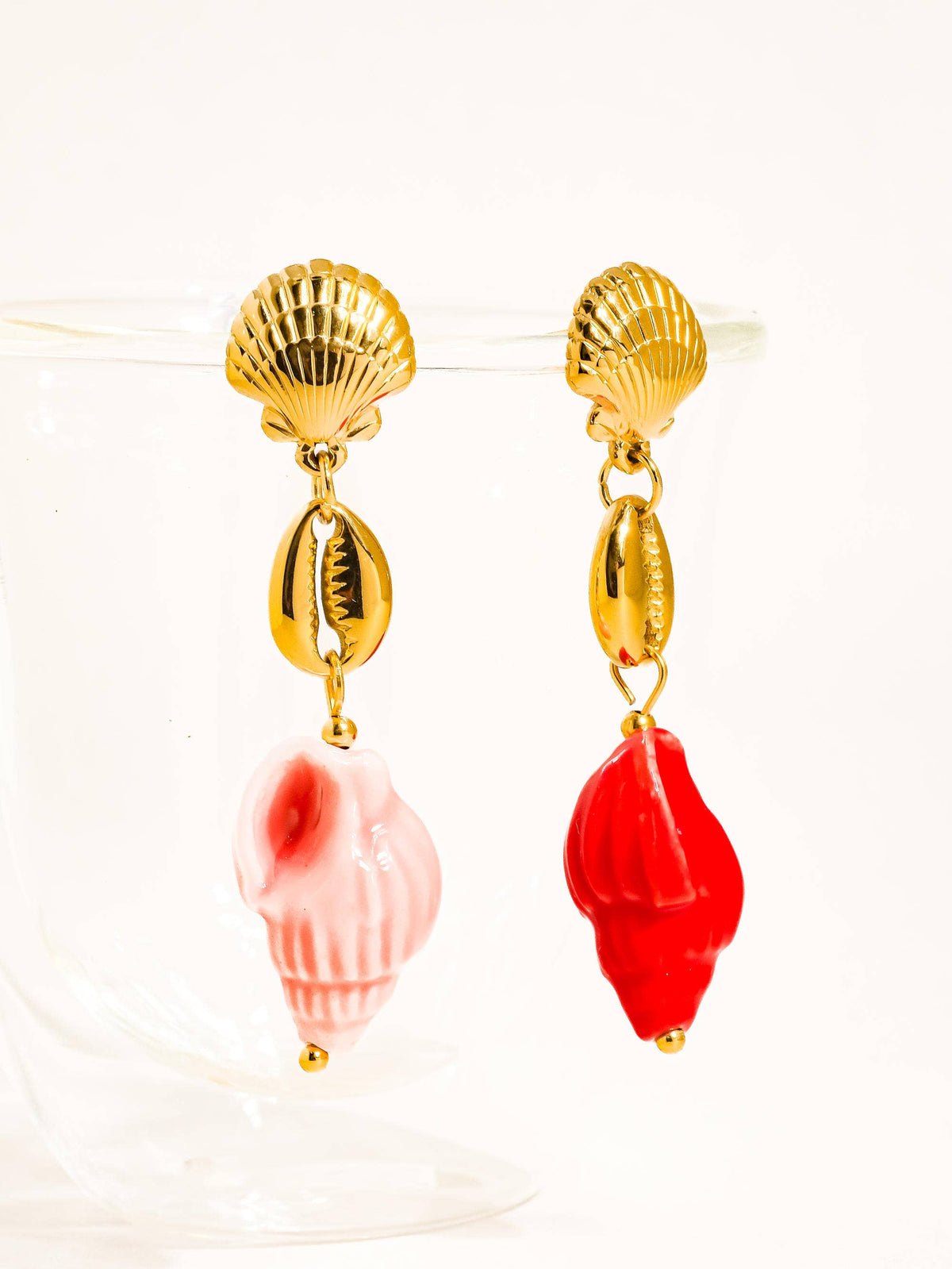 Nessa 18K Gold Non-Tarnish Shells Dangle Earring