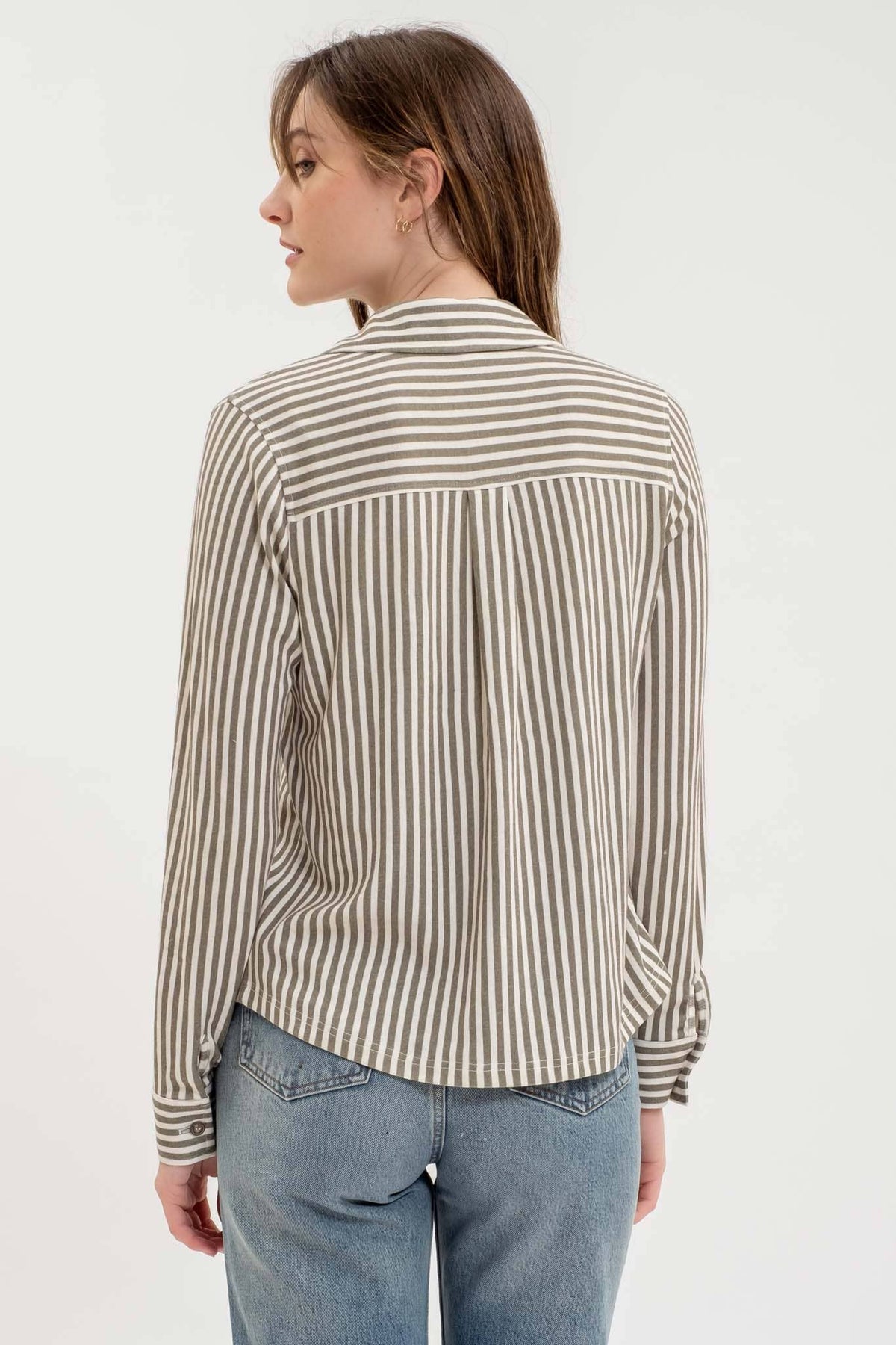 STRIPE COLLARED LONG SLEEVE BUTTON DOWN SHIRT