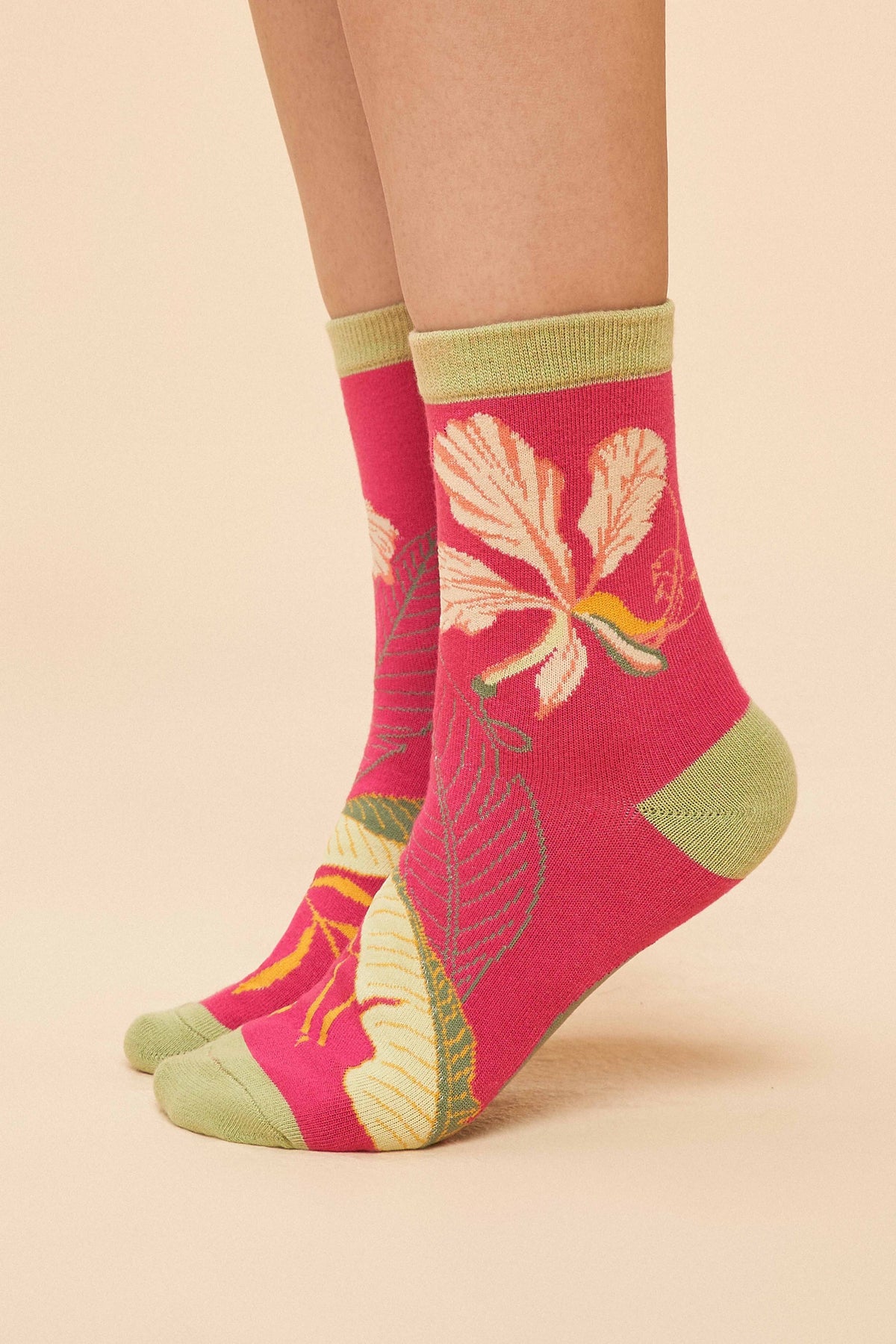 Delicate Tropical Ankle Socks - Dark Rose