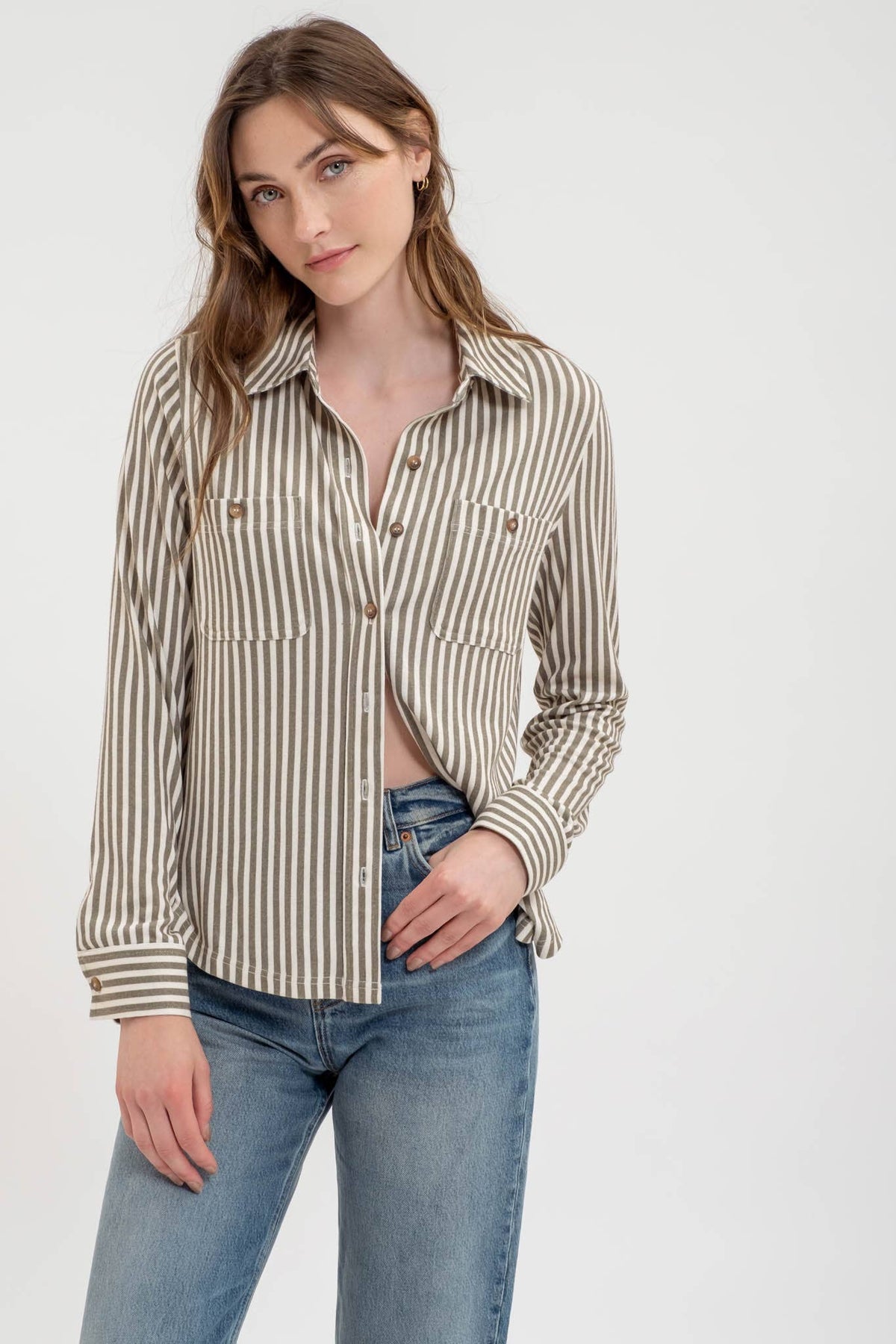 STRIPE COLLARED LONG SLEEVE BUTTON DOWN SHIRT