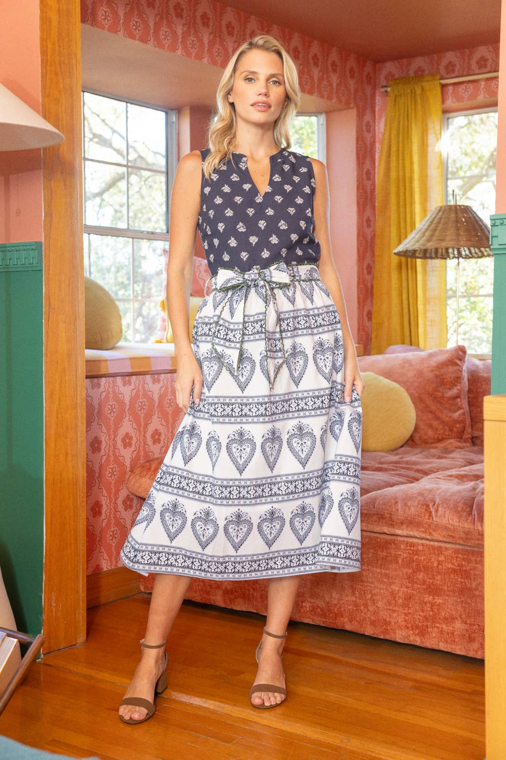 Mixed Print Waist Tie Sleeveless Midi Dress