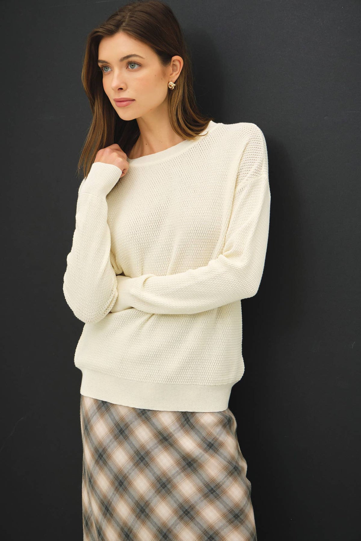 CLASSIC CREW NECK DROP SHOULDER RIBBED SWEATER